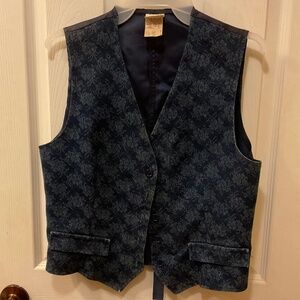 Super cute fitted denim vest sz 8/sm